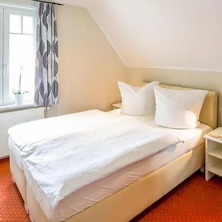 Prázdninový dům Haus-ruegen-10a *